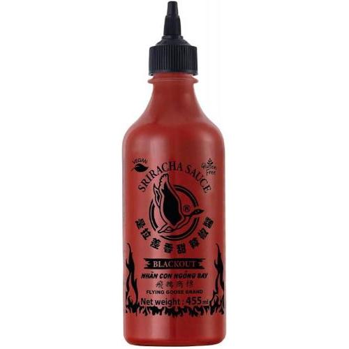 飞鹅Black Out是拉差辣椒酱455ml